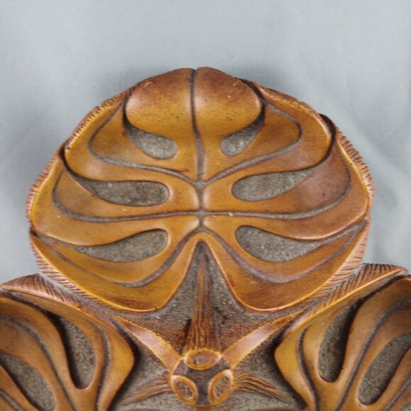 Vintage Coco Joe's Serving Tray - Made of Hapa Wood - Tree Stump Design - Picture 3 of 9